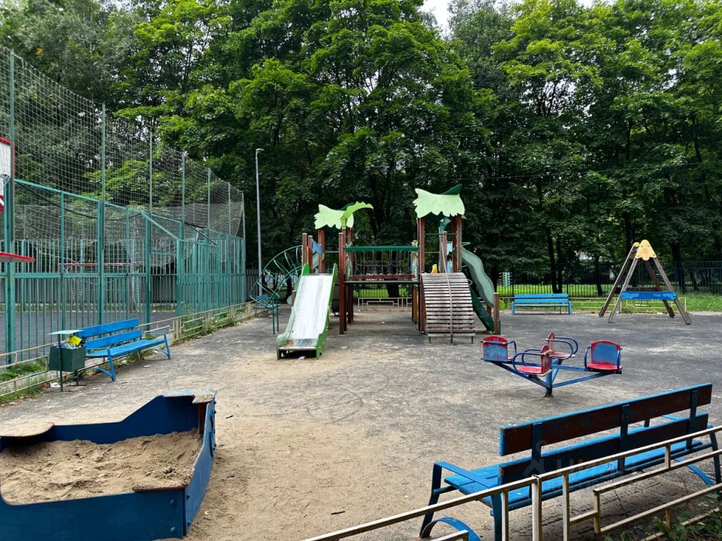 m. Khimki: Apartment, 2-rooms