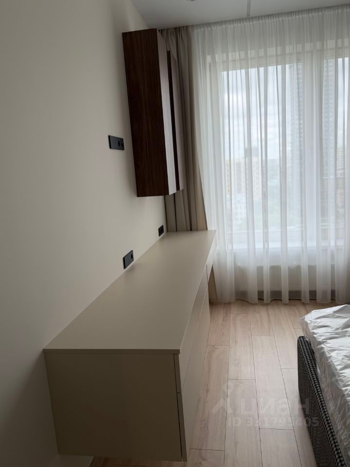 m. Narodnoe Opolchenie: Apartment, 3-rooms