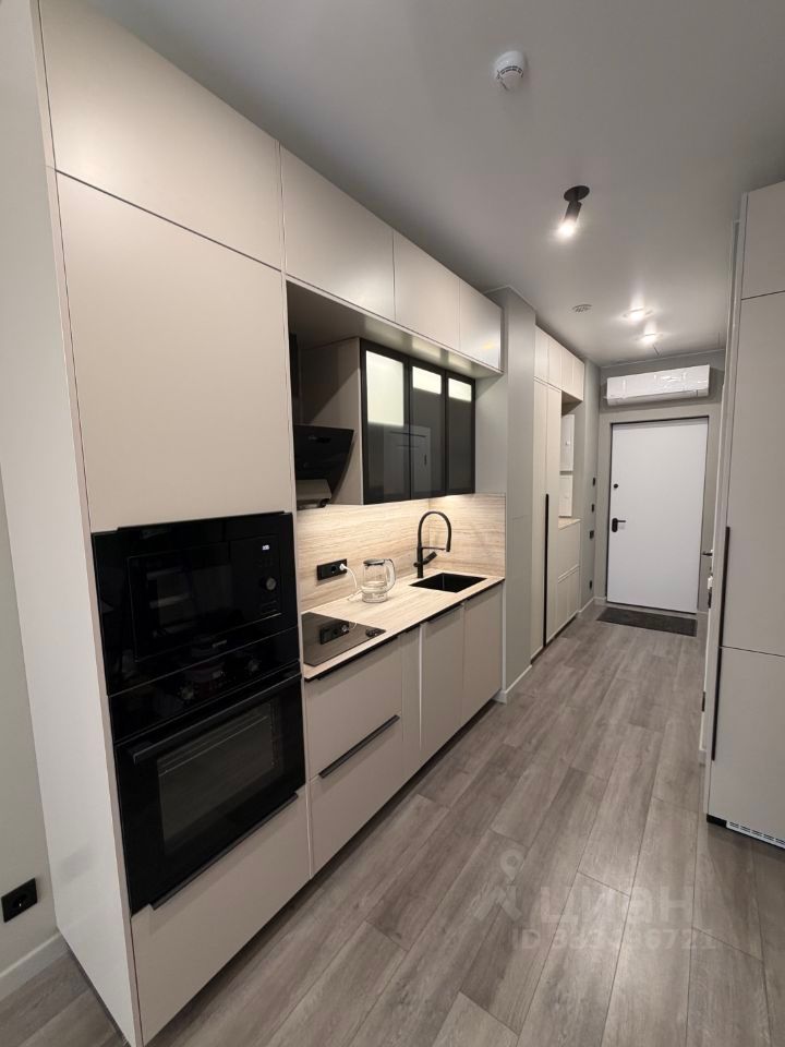 m. Krasny Baltiets: Apartment, studio