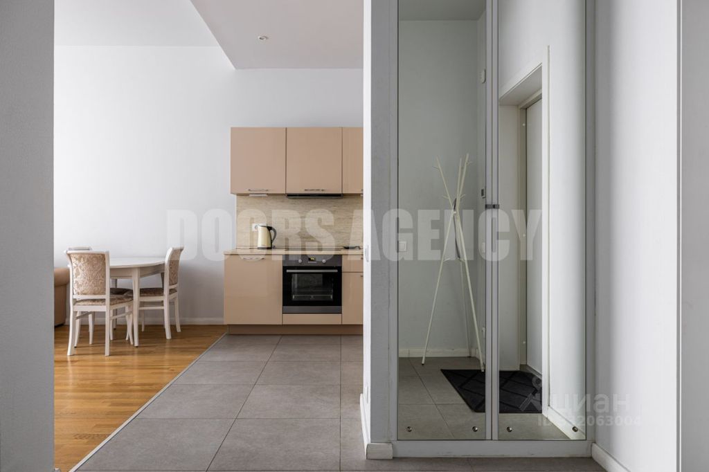 m. Belorusskaya: Apartment, 2-rooms