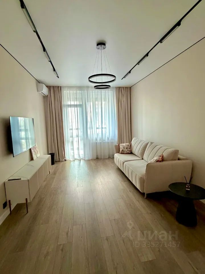 m. Shelepikha: Apartment, 2-rooms