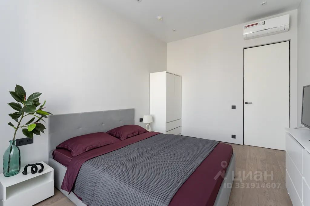 m. Serp i Molot: Apartment, 1-rooms
