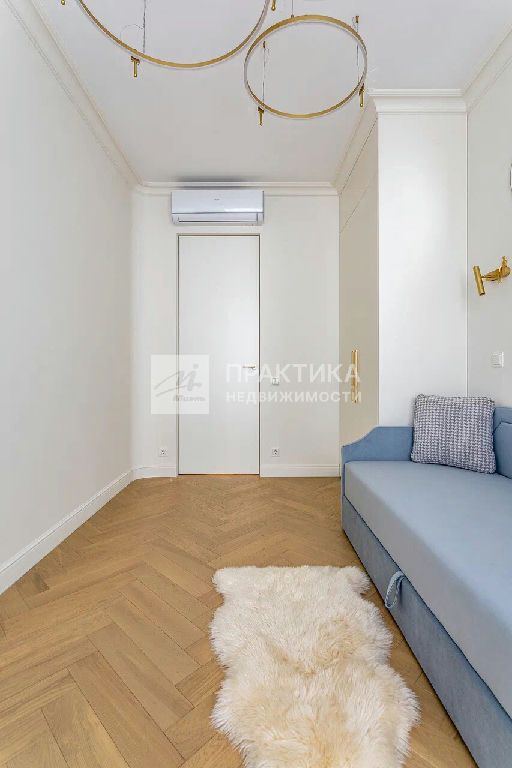 m. Ulitsa 1905 goda: Apartment, 3-rooms