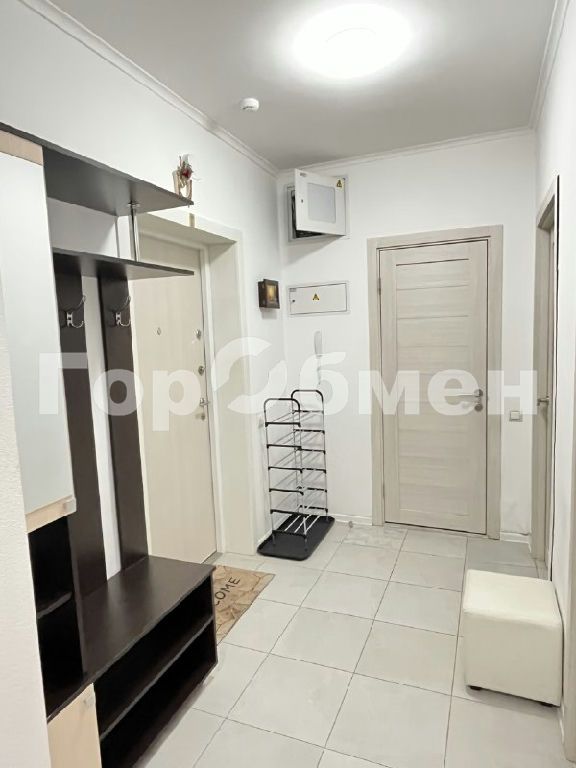 m. Narodnoe Opolchenie: Apartment, 3-rooms