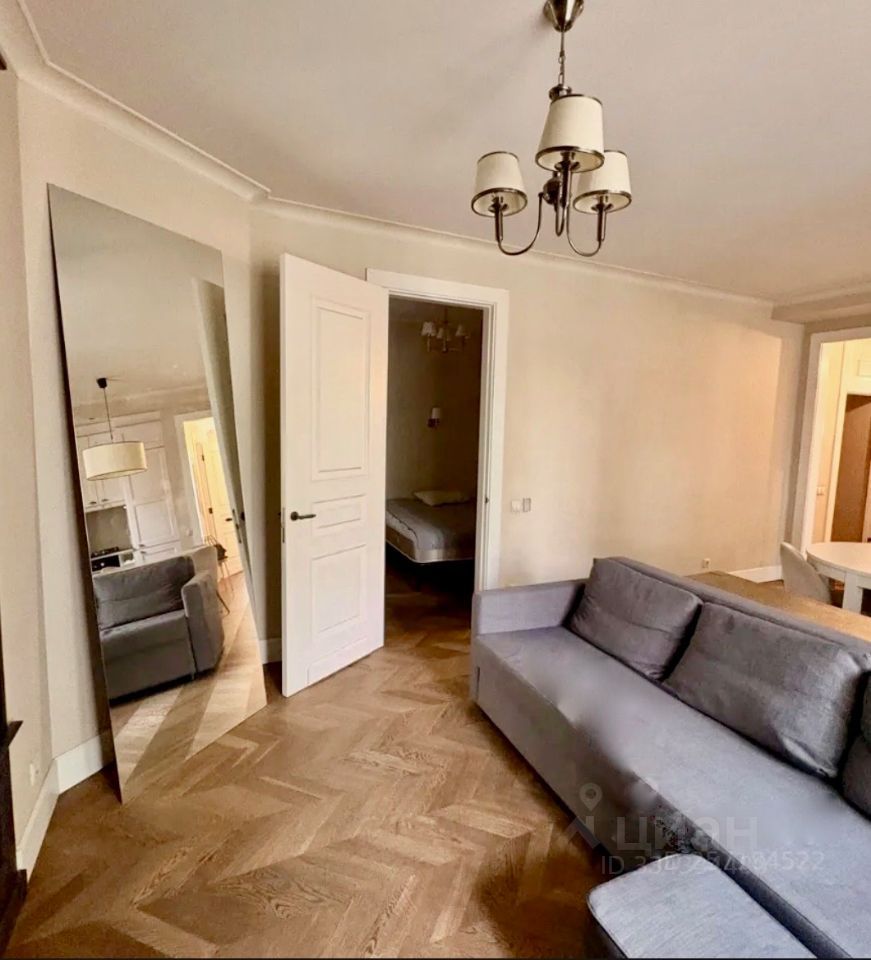 m. Tverskaya: Apartment, 2-rooms