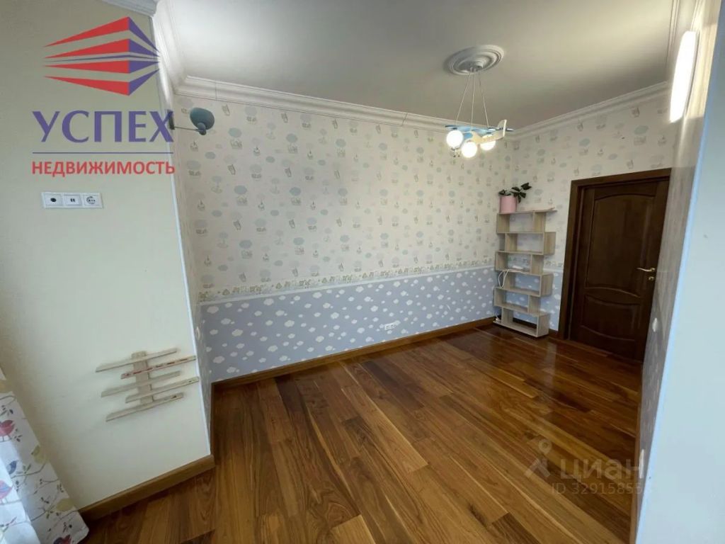 m. Kratovo: Apartment, 3-rooms