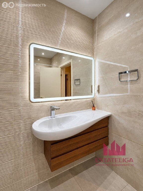 m. Aminyevskaya: Apartment, 2-rooms
