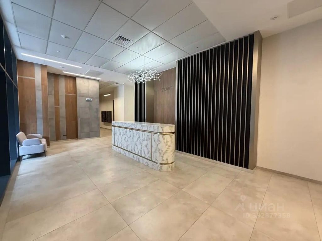 m. ZIL: Apartment, 2-rooms