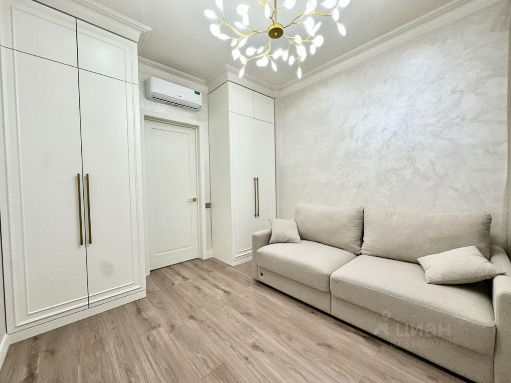m. Skolkovo: Apartment, 3-rooms