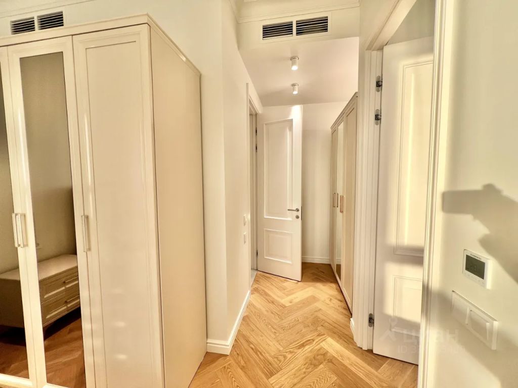 m. Kaluzhskaya: Apartment, 2-rooms