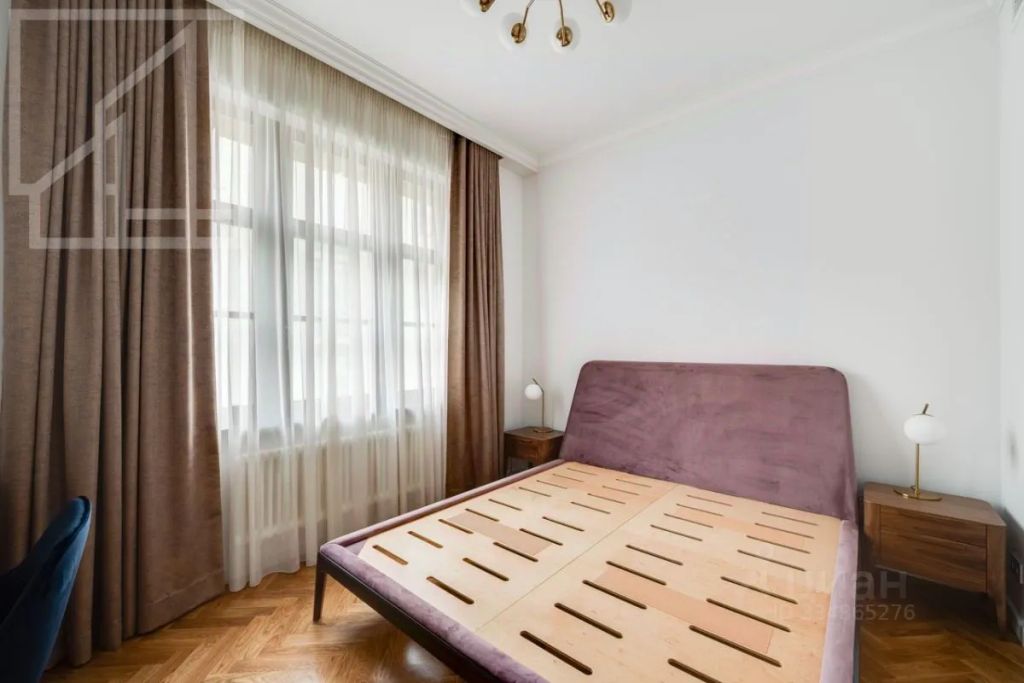 m. Novoslobodskaya: Apartment, 5-rooms