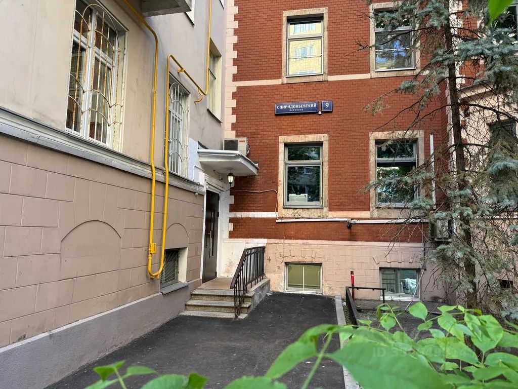 m. Tverskaya: Apartment, 2-rooms