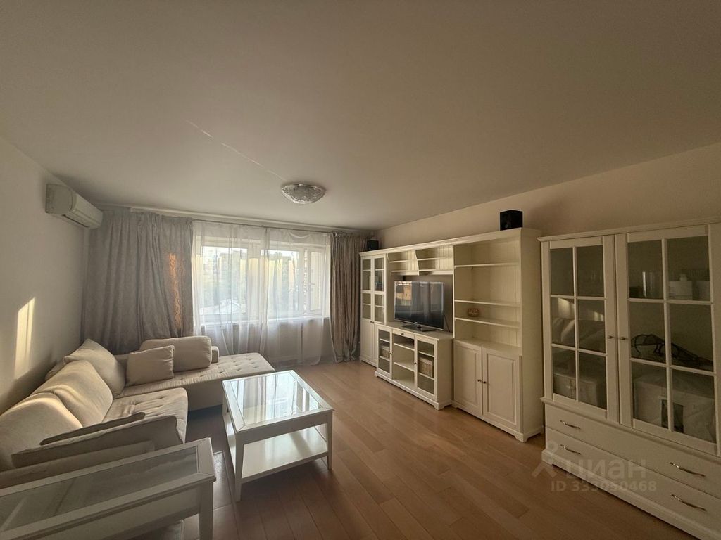 m. Belorusskaya: Apartment, 2-rooms