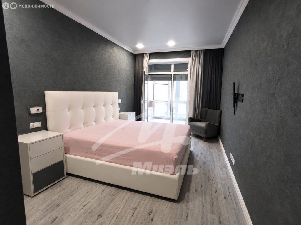 m. Khimki: Apartment, 3-rooms