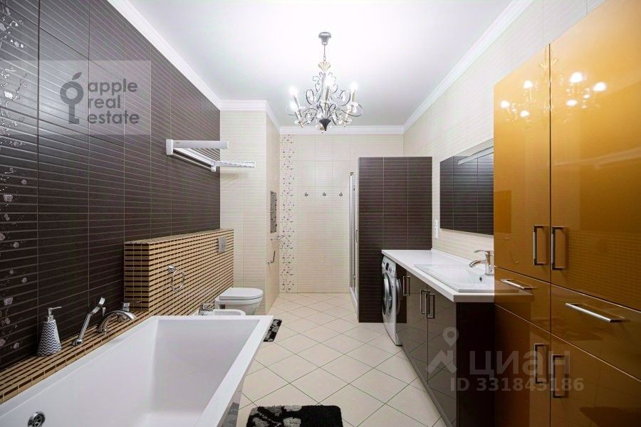 m. Chkalovskaya: Apartment, 3-rooms