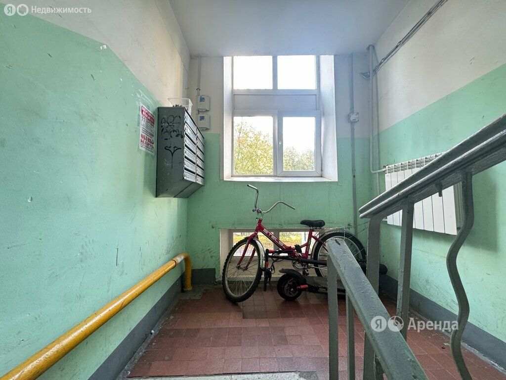 m. Levoberezhnaya: Apartment, 1-rooms