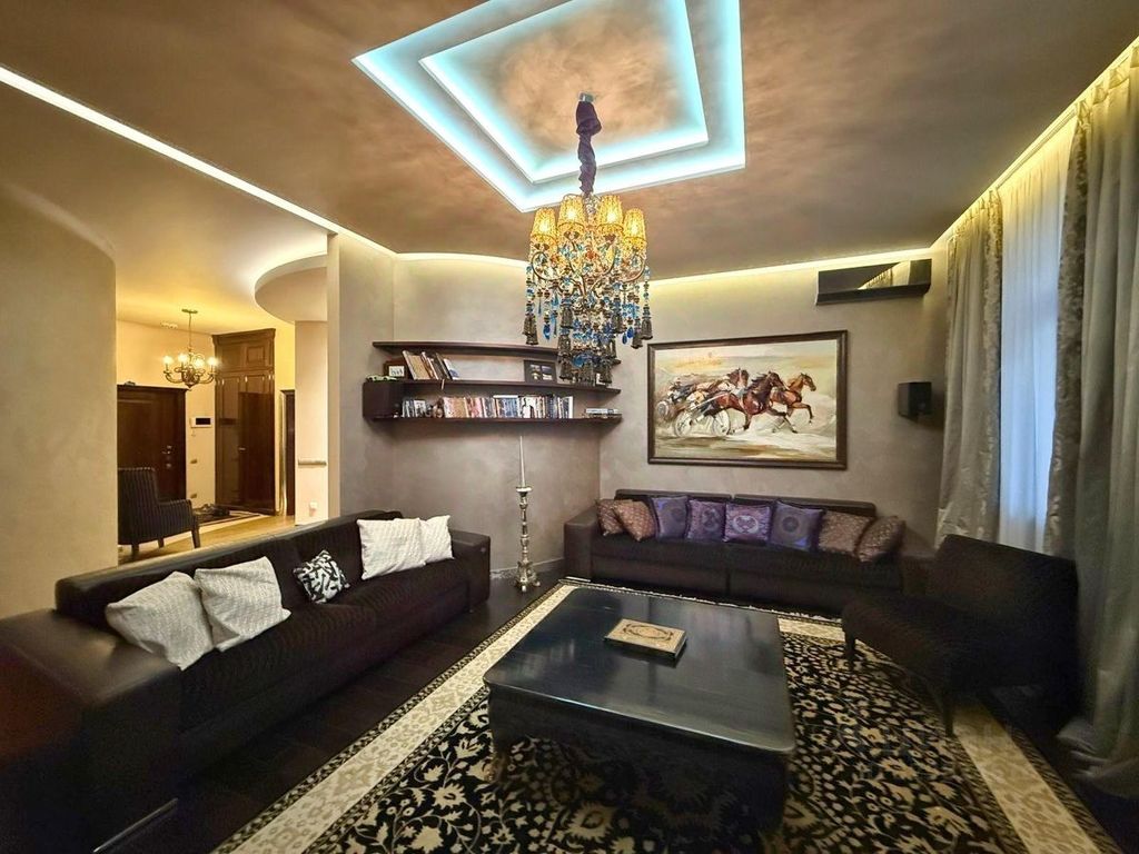 m. Solnechnaya: Apartment, 3-rooms