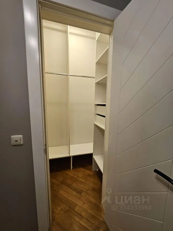 m. Luzhniki: Apartment, 4-rooms
