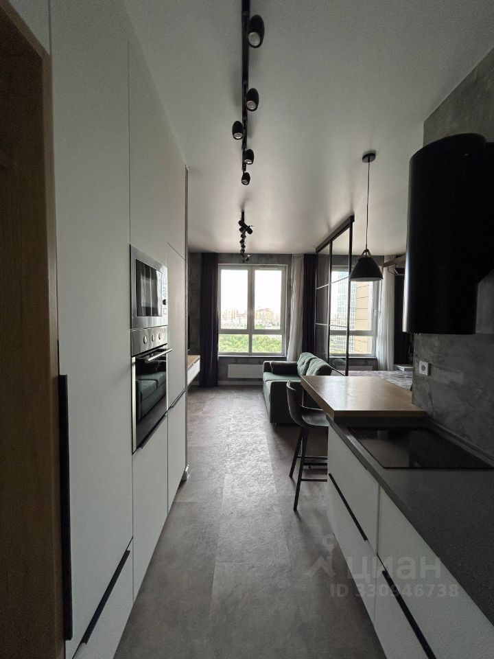 m. Aminyevskaya: Apartment, studio