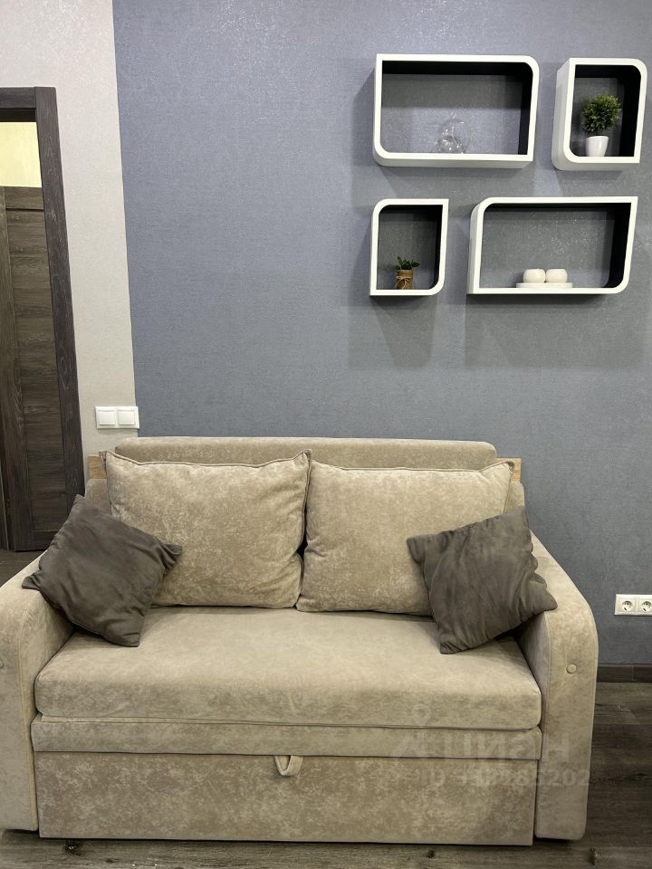 m. Fiztekh: Apartment, studio