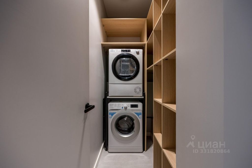 m. Belorusskaya: Apartment, 3-rooms