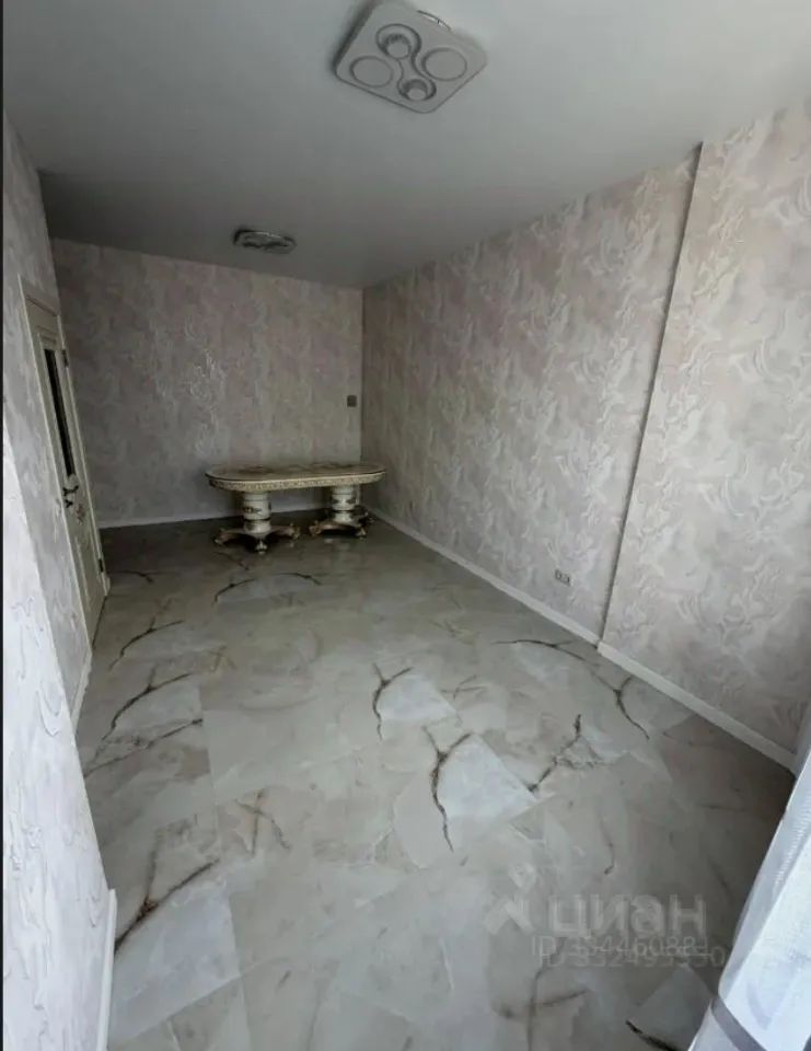 m. Aminyevskaya: Apartment, 2-rooms