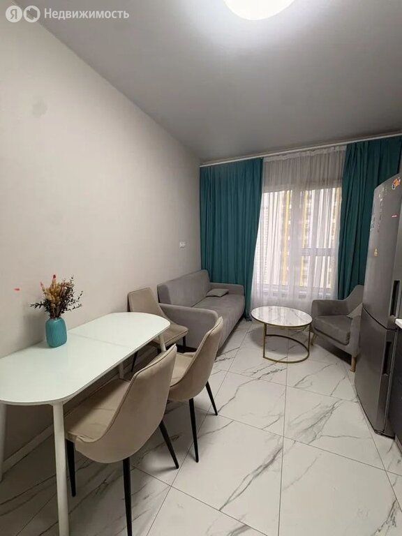 m. Strogino: Apartment, 2-rooms