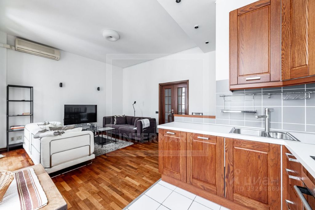 m. Polyanka: Apartment, 3-rooms