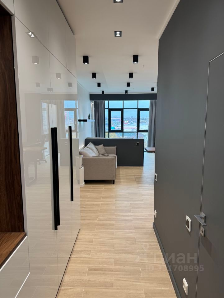 m. Nemchinovka: Apartment, studio