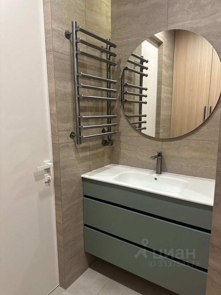 m. Profsoyuznaya: Apartment, studio