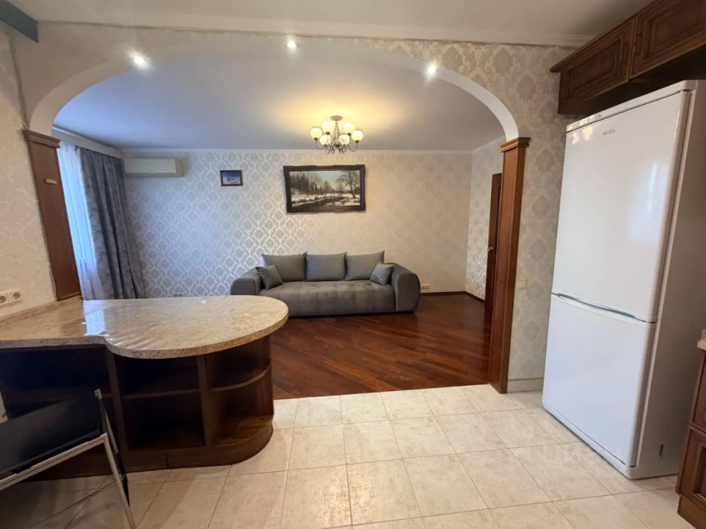 m. Dolgoprudnaya: Apartment, 3-rooms