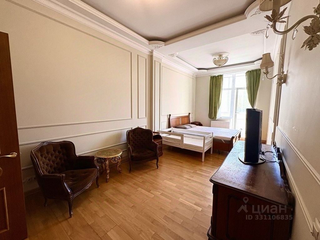 m. Solnechnaya: Apartment, 3-rooms