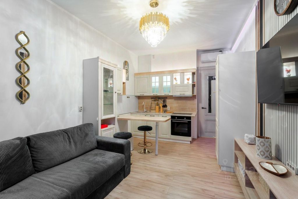 m. Shelepikha: Apartment, 2-rooms