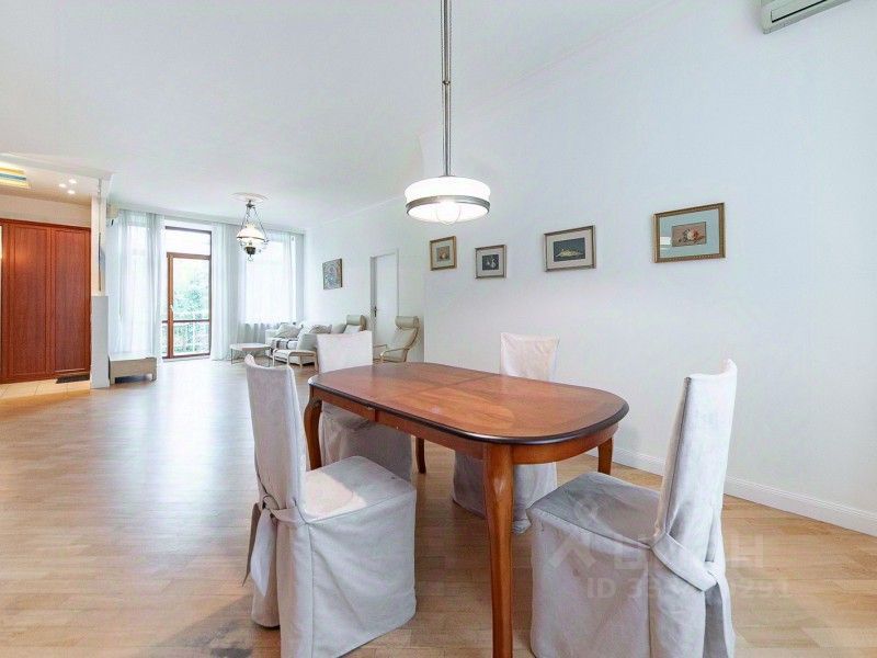 m. Mayakovskaya: Apartment, 3-rooms