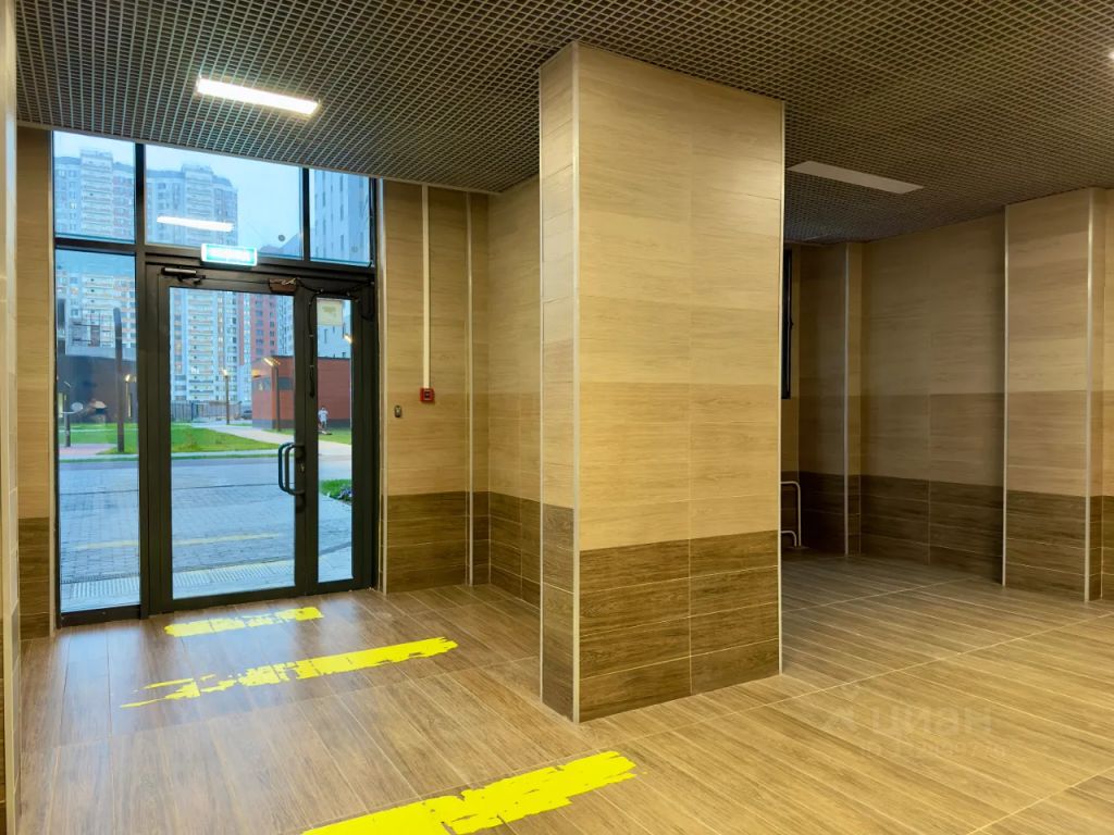 m. Bulvar Dmitriya Donskogo: Apartment, 2-rooms