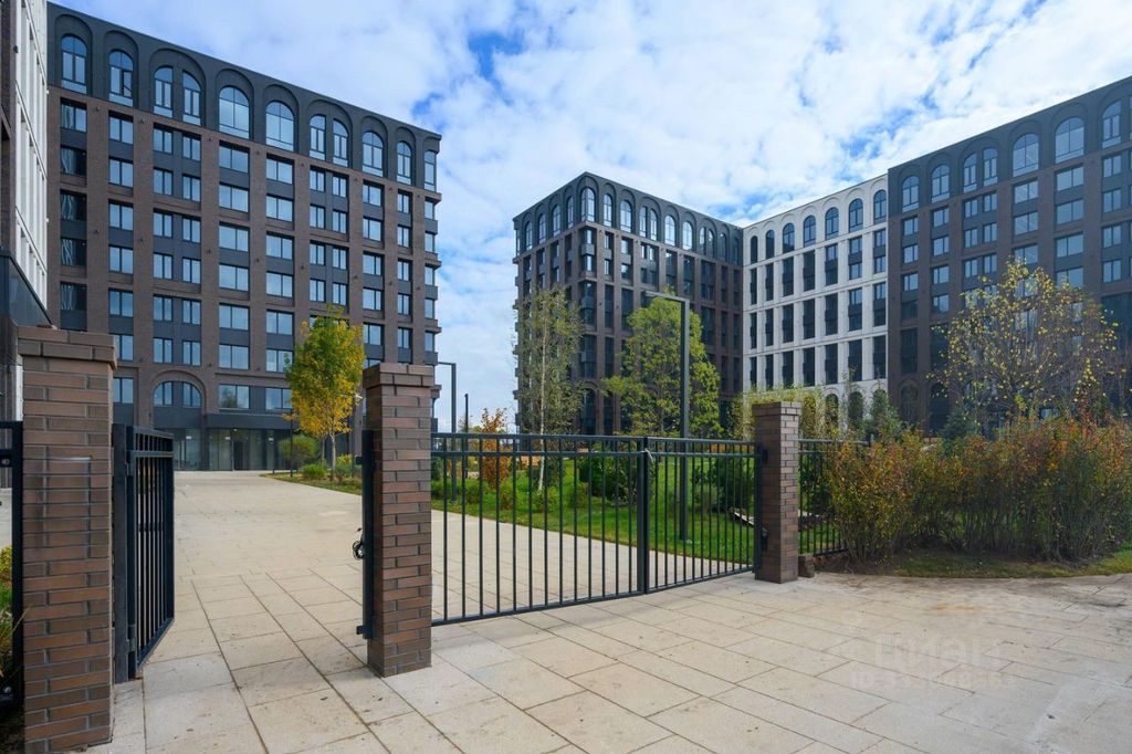 m. Skolkovo: Apartment, studio