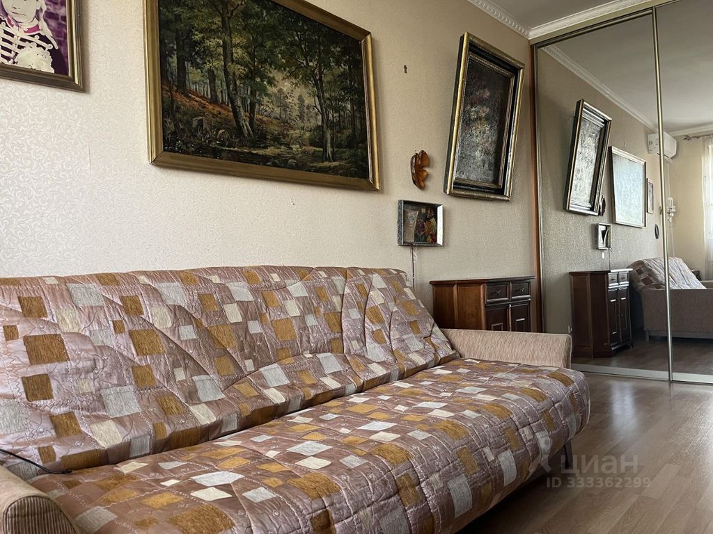 m. Smolenskaya: Apartment, 2-rooms