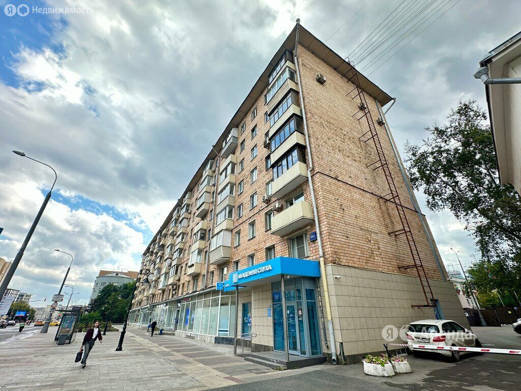 m. Mendeleevskaya: Apartment, 2-rooms