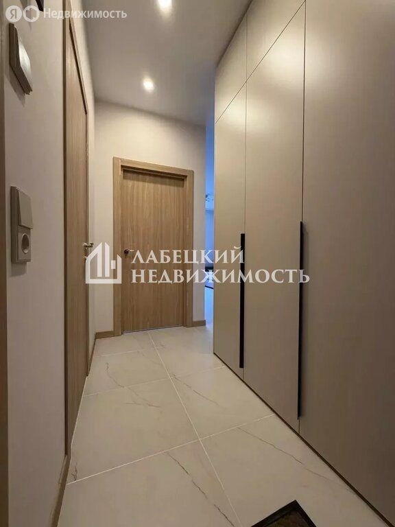 m. Pavshino: Apartment, 1-rooms