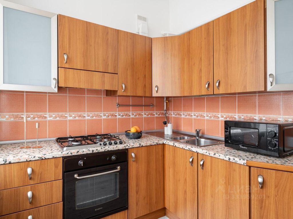 m. Tverskaya: Apartment, 2-rooms