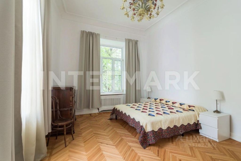 m. Kitay-gorod: Apartment, 4-rooms
