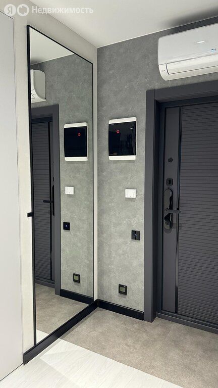 m. Verkhnie Likhobory: Apartment, studio