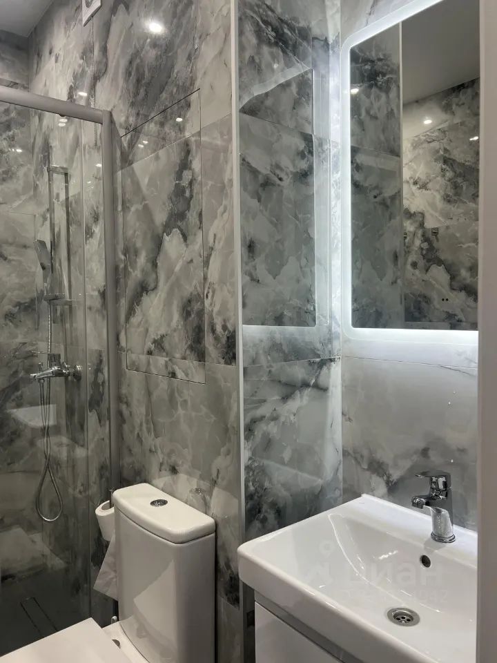 m. Anikeevka: Apartment, studio