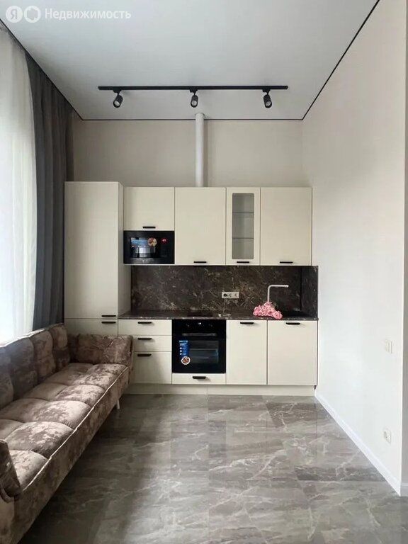 m. Petrovsky park: Apartment, studio