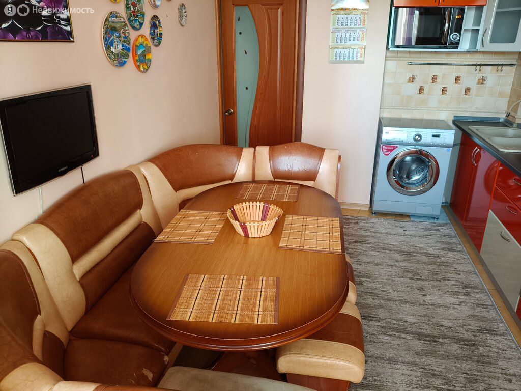 m. Silikatnaya: Apartment, 2-rooms