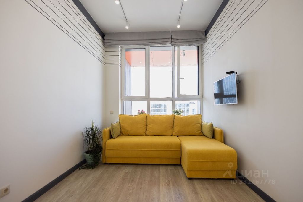 m. Aminyevskaya: Apartment, studio