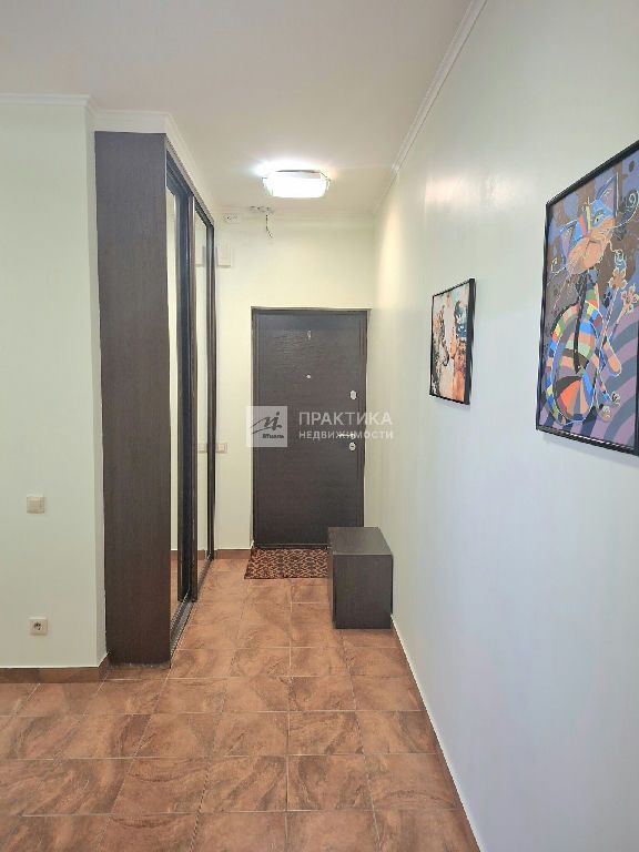 m. Ploschad Gagarina: Apartment, 2-rooms