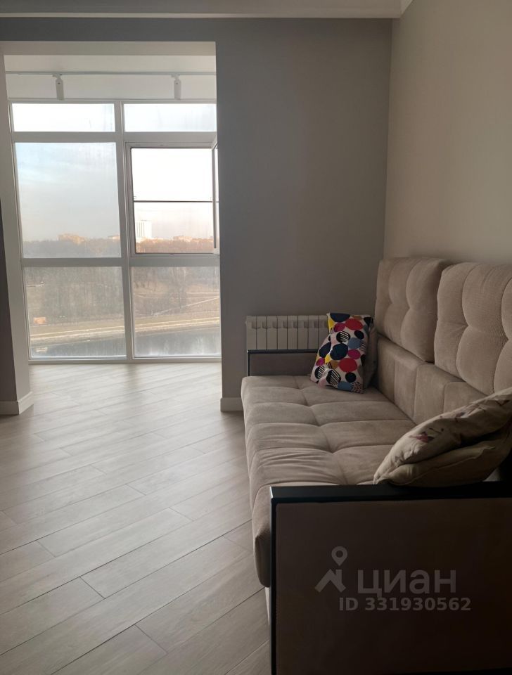 m. Khimki: Apartment, 2-rooms