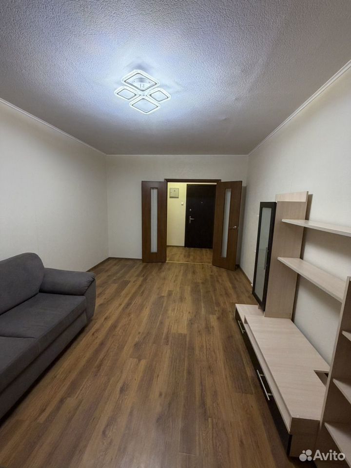 m. Levoberezhnaya: Apartment, 2-rooms