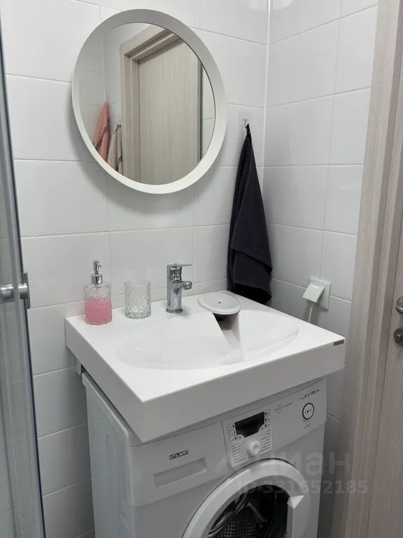 m. Medvedkovo: Apartment, studio